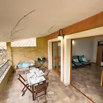 Holiday home Clarissa House *