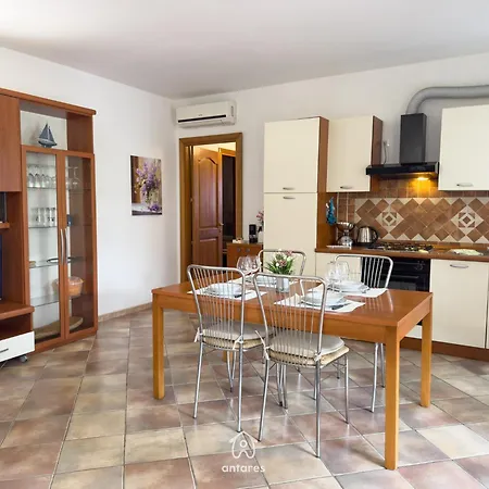 Clarissa House Holiday home Villasimius