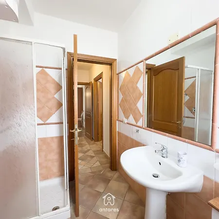Clarissa House 度假居 *
